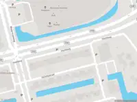 Ambulance met gepaste spoed naar de Hoofdweg in Rotterdam