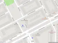 Ambulance met grote spoed naar de Vroesenlaan in Rotterdam
