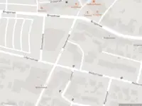 Brandweer met gepaste spoed naar de Marktstraat in Raalte vanwege een liftopsluiting