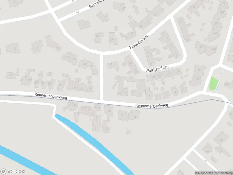 Ambulance met gepaste spoed naar de Kennemerbeekweg in Bennebroek