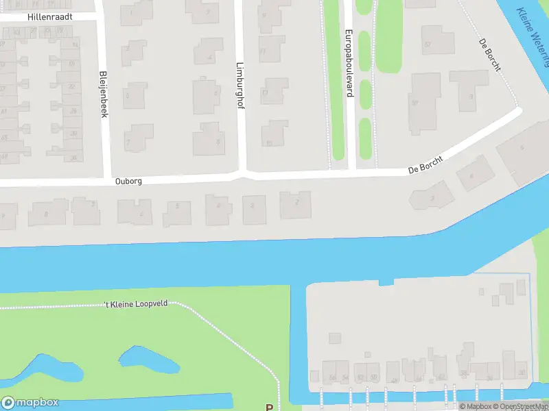 Ambulance met grote spoed naar de Ouborg in Amsterdam