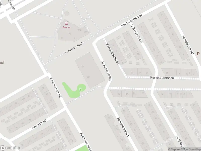 Ambulance met grote spoed naar de 3e Kekerstraat in Amsterdam