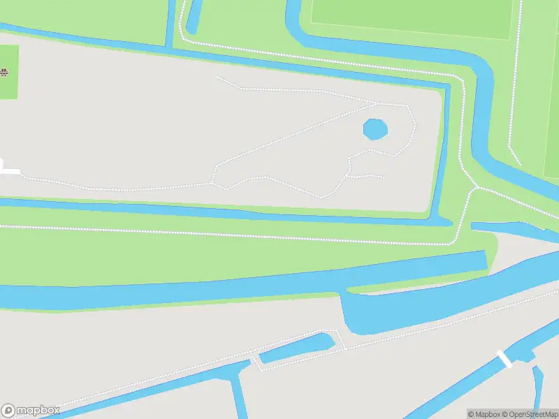 Ambulance met grote spoed naar de Ouderkerkerdijk in Amsterdam