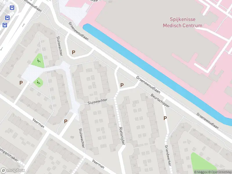 Ambulance met grote spoed naar de Rietsnijder in Spijkenisse