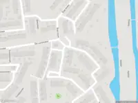 Ambulance met grote spoed naar de Snoekenveen in Spijkenisse