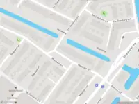 Ambulance met gepaste spoed naar de Maaskant-erf in Dordrecht