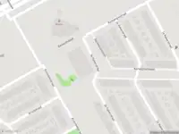Ambulance met grote spoed naar de 3e Kekerstraat in Amsterdam