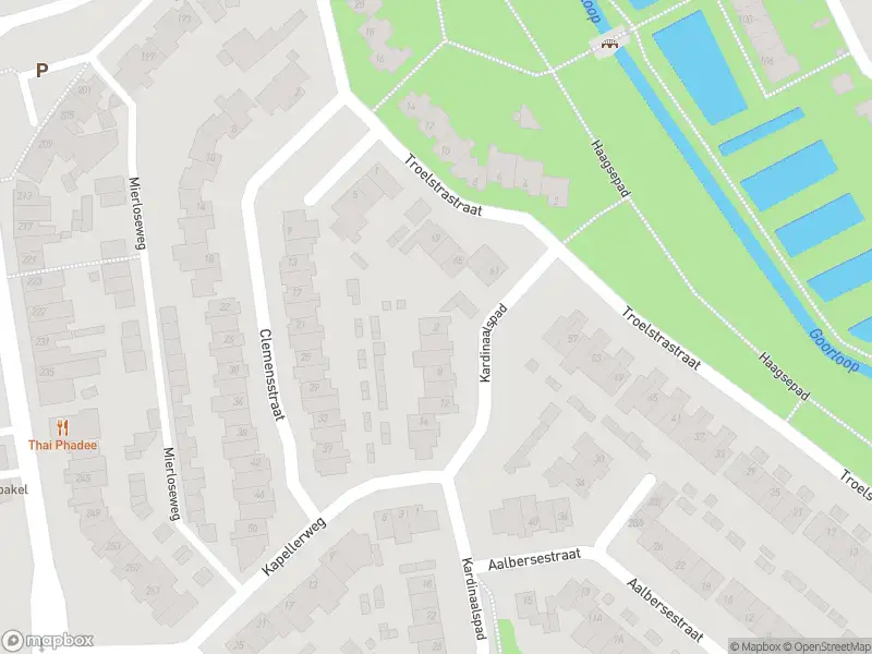 Brandweer met gepaste spoed naar de Kardinaalspad in Helmond vanwege afhijsen patient