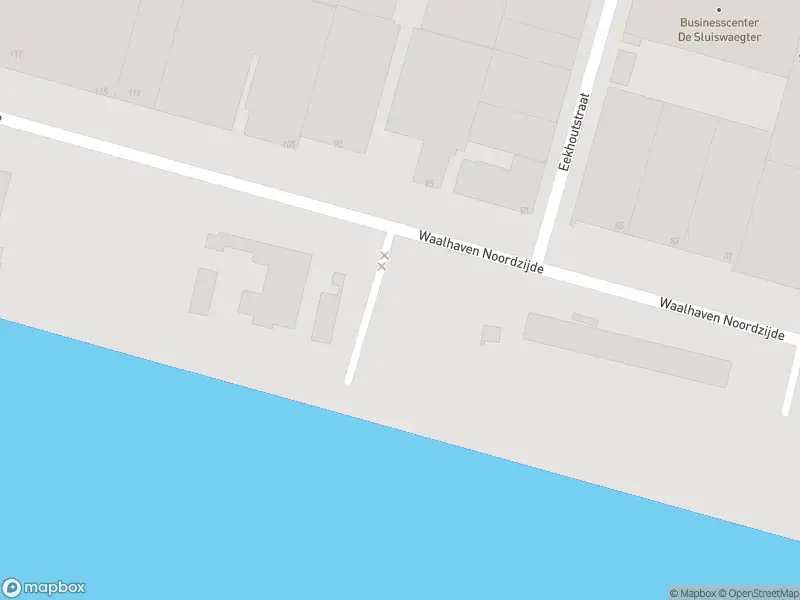 Ambulance met grote spoed naar de Waalhaven N.z. in Rotterdam