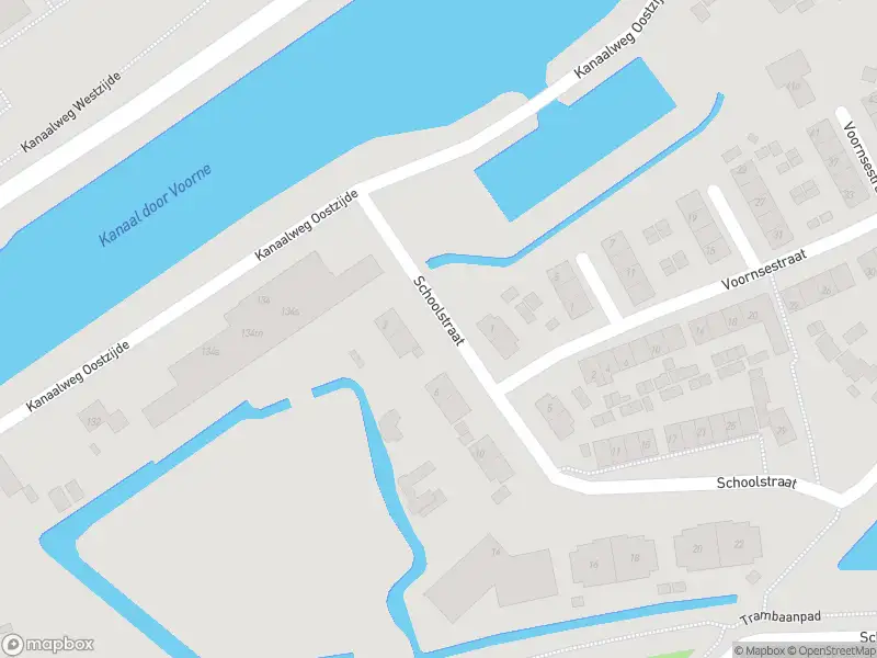 Ambulance met grote spoed naar de Schoolstraat in Hellevoetsluis