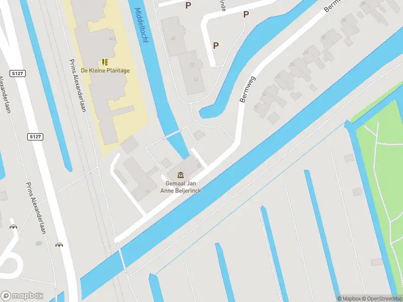 Ambulance met gepaste spoed naar de Bermweg in Capelle aan den IJssel