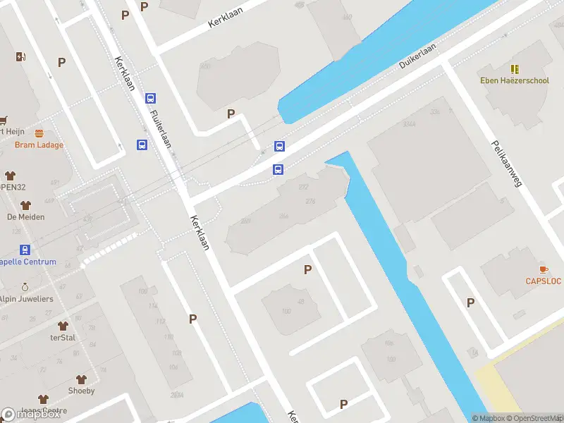 Ambulance met gepaste spoed naar de Duikerlaan in Capelle aan den IJssel