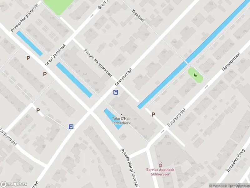 Ambulance met gepaste spoed naar de Oranjestraat in Ridderkerk