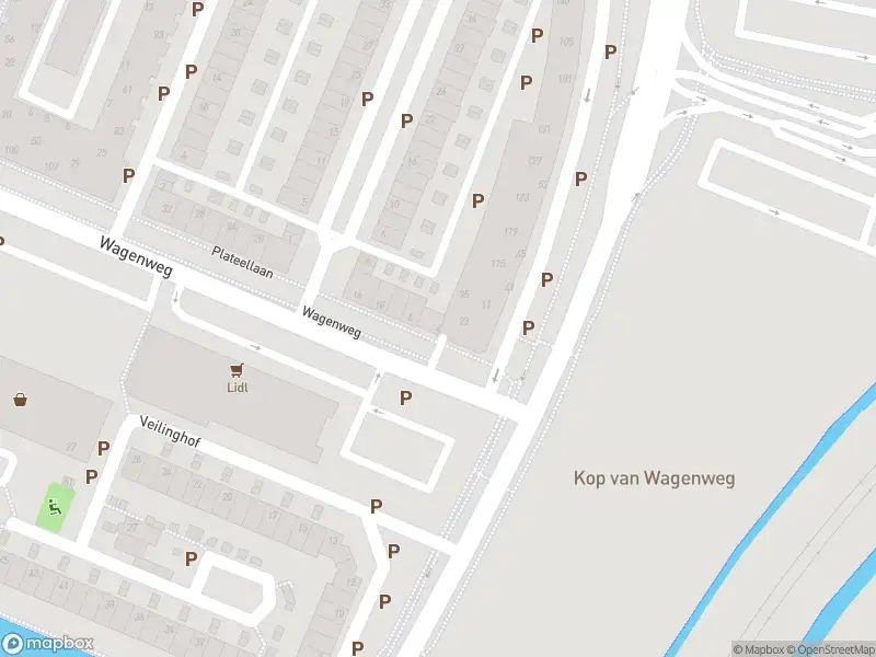 Ambulance met gepaste spoed naar de Plateellaan in Purmerend