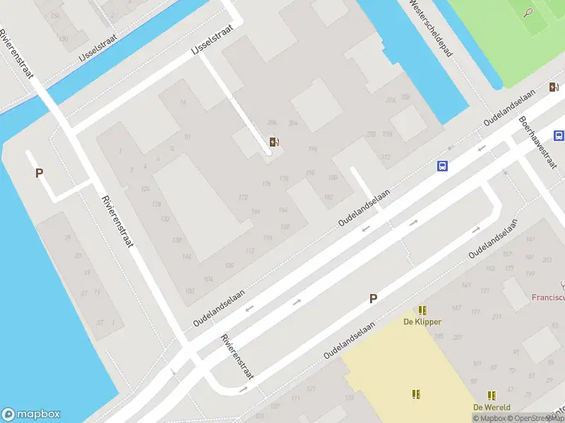 Ambulance met gepaste spoed naar de Oudelandselaan in Berkel en Rodenrijs