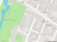 Ambulance met gepaste spoed naar de Noordeinde in Rotterdam