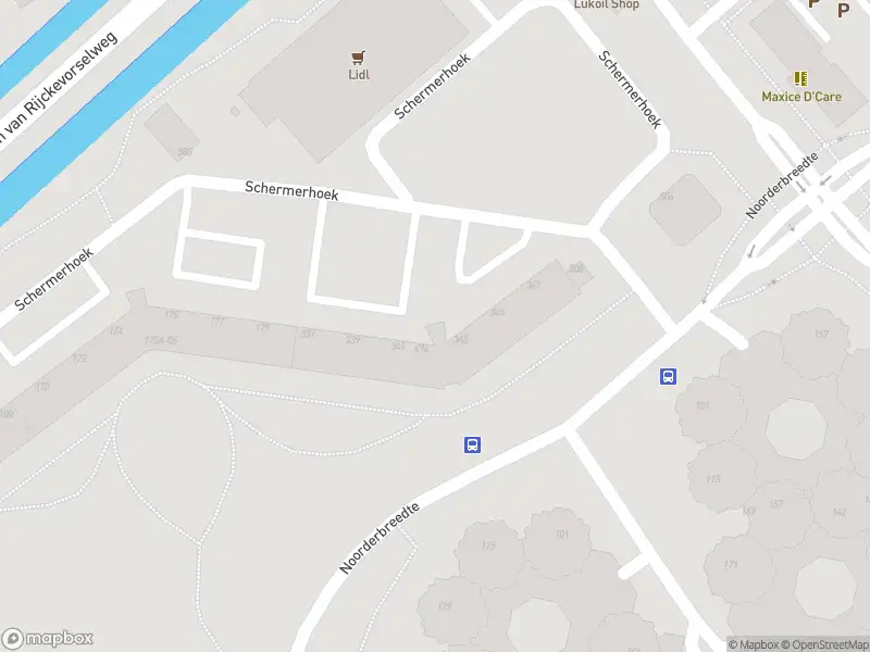 Ambulance met gepaste spoed naar de Schermerhoek in Capelle aan den IJssel