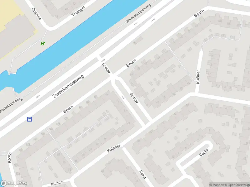 Ambulance met grote spoed naar de Grouw in Rotterdam