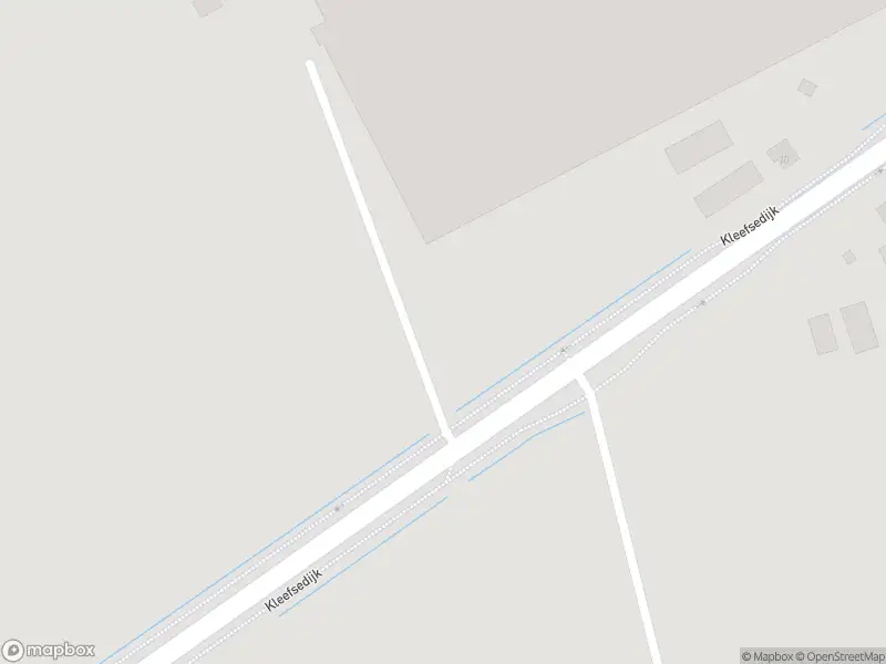 Ambulance met grote spoed naar de Kleefsedijk in Sevenum