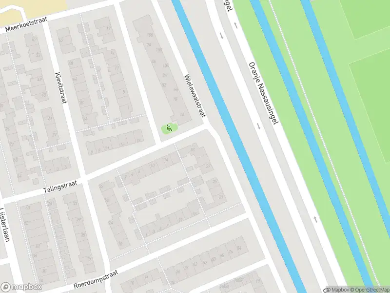 Ambulance met grote spoed naar de Wielewaalstraat in Alphen aan den Rijn