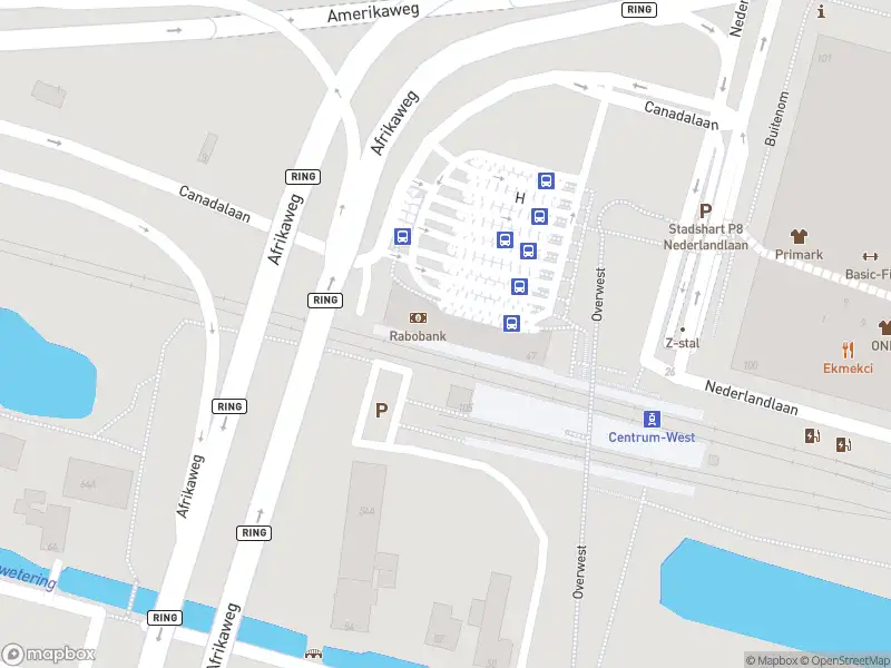 Ambulance met grote spoed naar de Centrum West in Zoetermeer