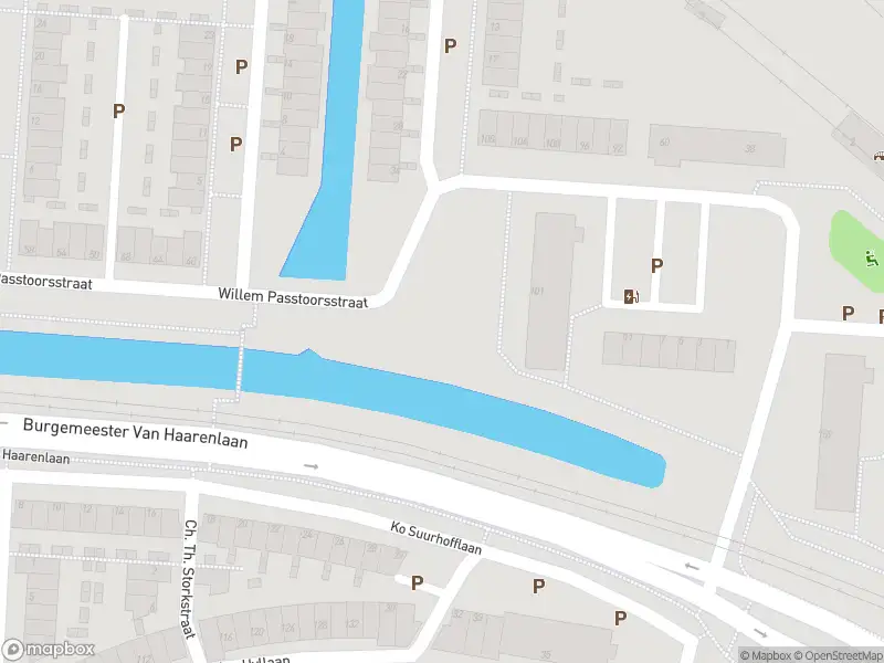 Brandweer met gepaste spoed naar de Johan Braakensiekstraat in Schiedam vanwege stankoverlast