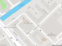 Ambulance met grote spoed naar de Eerste Ringdijkstraat in Amsterdam