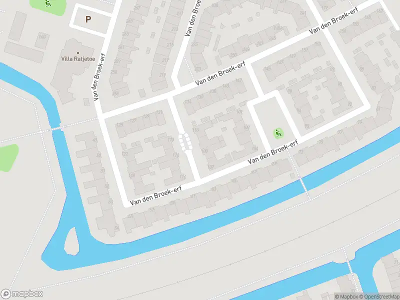 Ambulance met gepaste spoed naar de Van den Broek-erf in Dordrecht