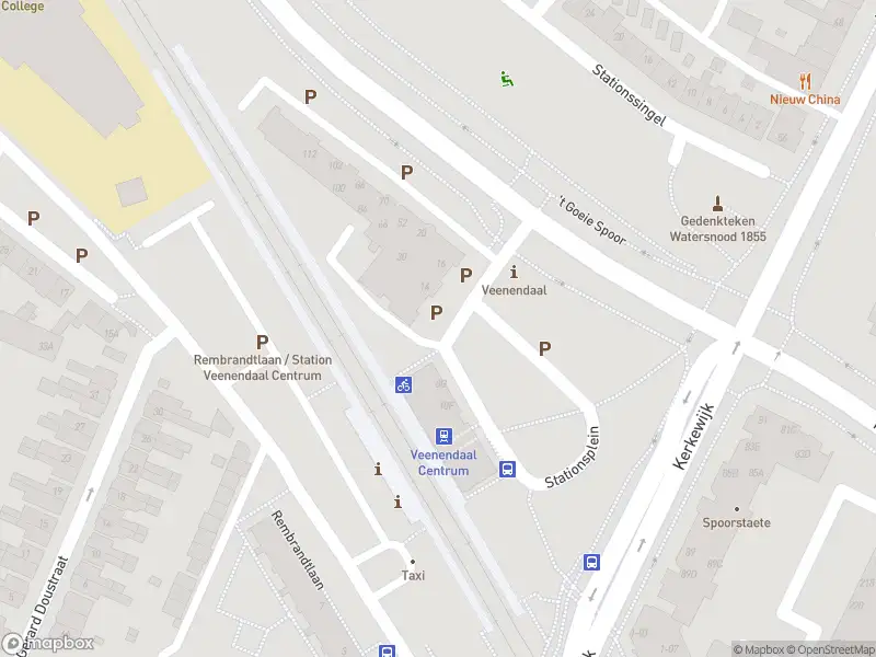 Brandweer met gepaste spoed naar de Stationsplein in Veenendaal
