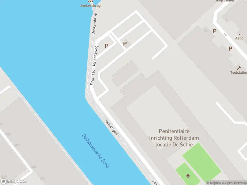 Ambulance met gepaste spoed naar de Prof. Jonkersweg in Rotterdam