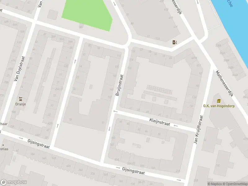 Ambulance met grote spoed naar de Bruijnstraat in Rotterdam