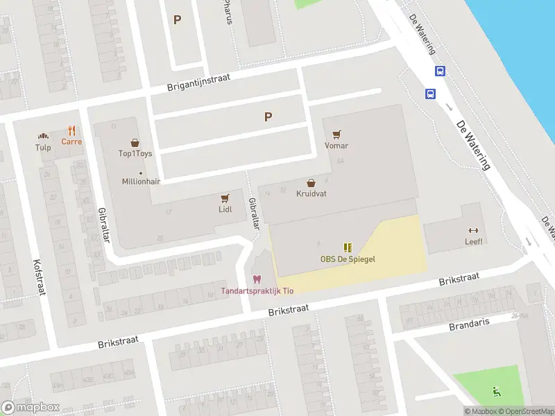 Ambulance met gepaste spoed naar de Gibraltar in Zaandam