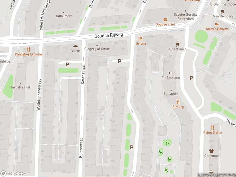 Ambulance met grote spoed naar de Schinkelstraat in Rotterdam