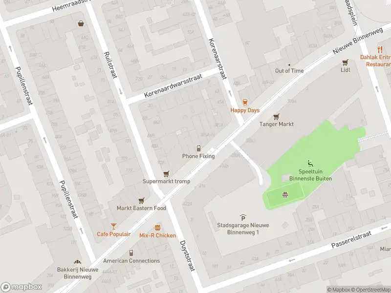Ambulance met gepaste spoed naar de Nieuwe Binnenweg in Rotterdam