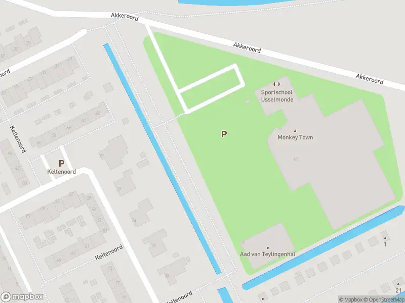 Ambulance met grote spoed naar de Akkeroord in Rotterdam