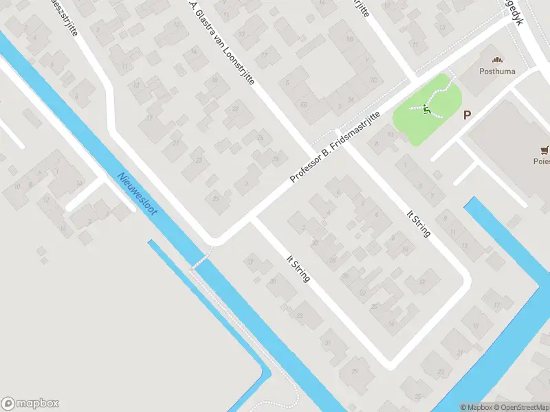 Brandweer met gepaste spoed naar de Prof. B. Fridsmastrjitte in Scharnegoutum vanwege een buitenbrand