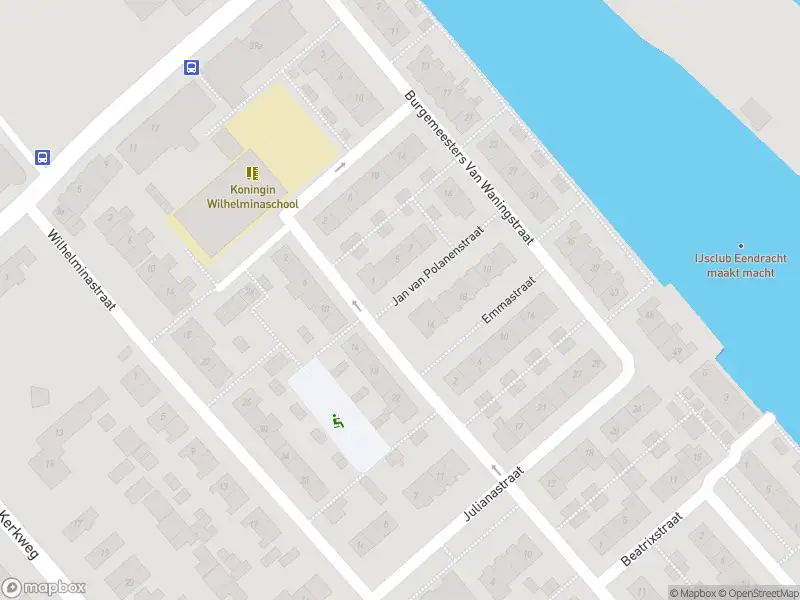Ambulance met gepaste spoed naar de Jan van Polanenstraat in Ouderkerk aan den IJssel