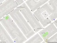 Ambulance met grote spoed naar de Caspar Fagelstraat in Delft