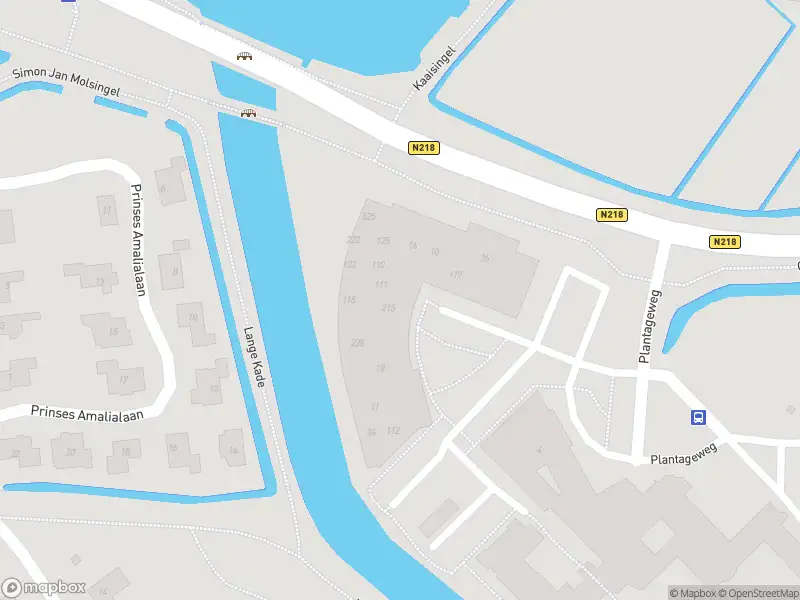 Ambulance met grote spoed naar de Plantageweg in Brielle