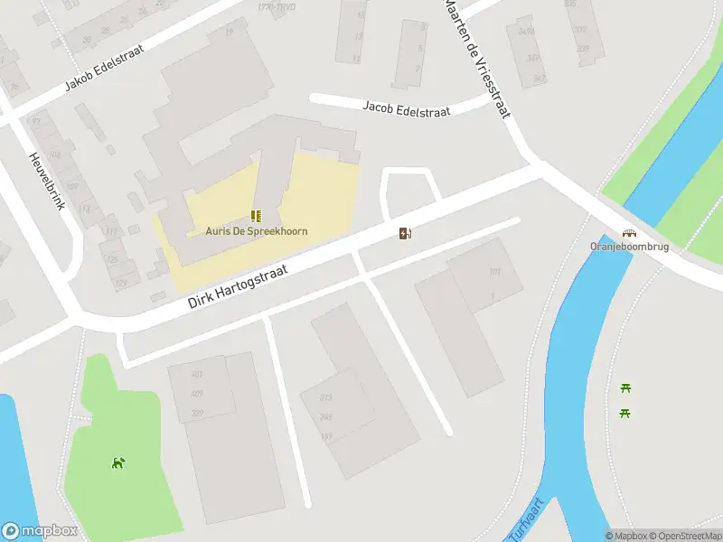 Brandweer met gepaste spoed naar de Dirk Hartogstraat in Breda vanwege een liftopsluiting