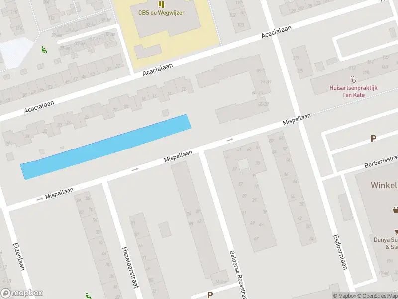 Brandweer met gepaste spoed naar de Duindoornstraat in Groningen vanwege een liftopsluiting