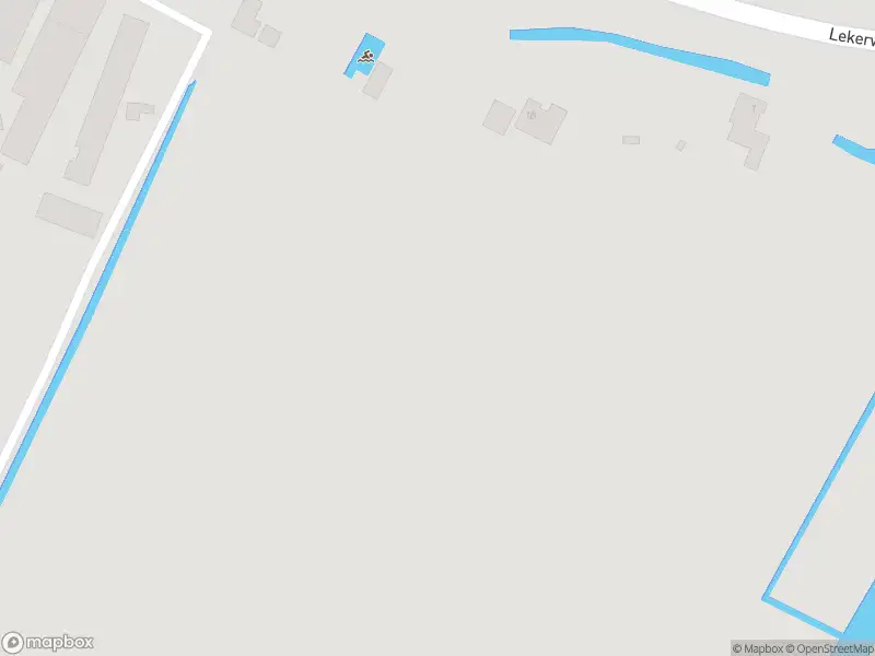 Ambulance met gepaste spoed naar de Lekerweg in Wijdenes