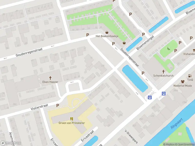Ambulance met grote spoed naar de Goudenregenstraat in Capelle aan den IJssel