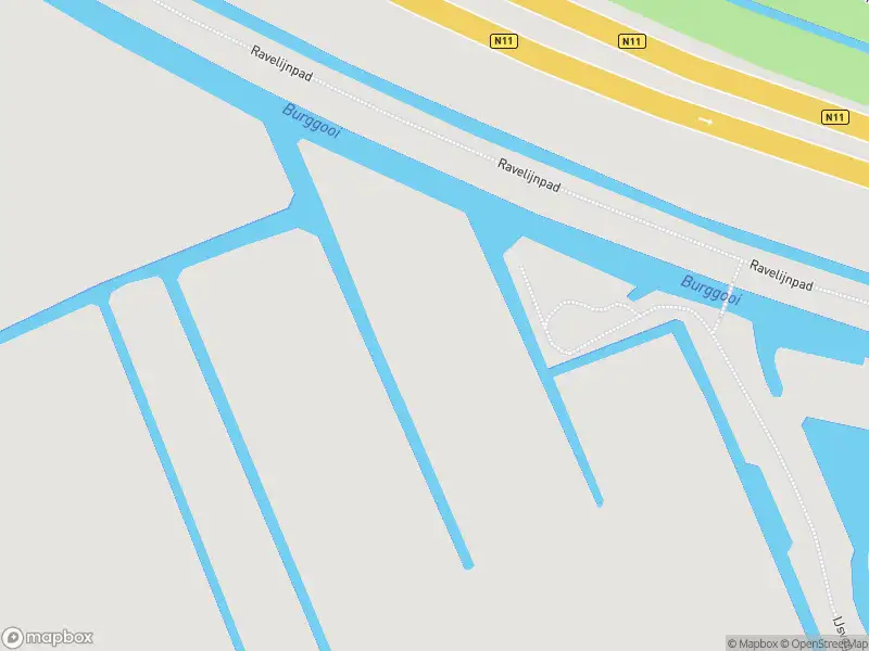 Ambulance met gepaste spoed naar de Julianastraat in Alphen aan den Rijn