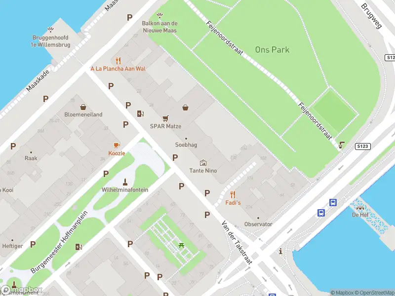 Besteld ambulance vervoer naar de Van der Takstraat in Rotterdam