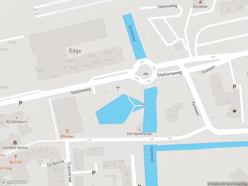 Brandweer met gepaste spoed naar de Keizersgracht in Eindhoven vanwege een liftopsluiting