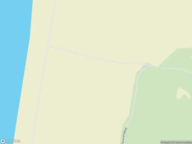 Ambulance met gepaste spoed naar de Strand Egmond aan Zee in Egmond aan Zee