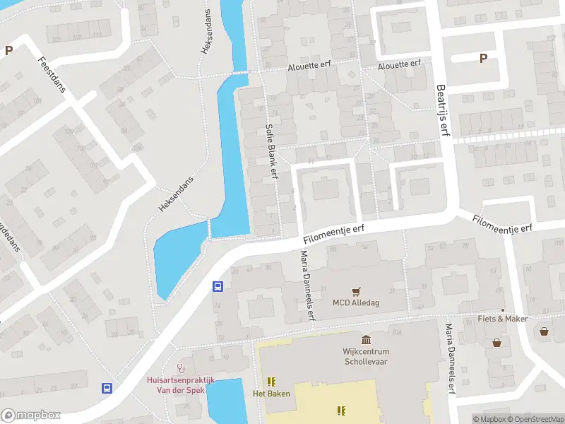 Ambulance met gepaste spoed naar de Sofie Blank erf in Capelle aan den IJssel