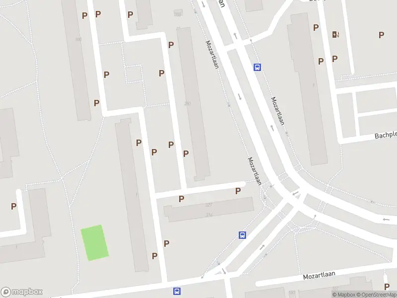 Ambulance met gepaste spoed naar de Johann Straussplein in Schiedam