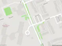 Ambulance met grote spoed naar de Kantershof in Amsterdam